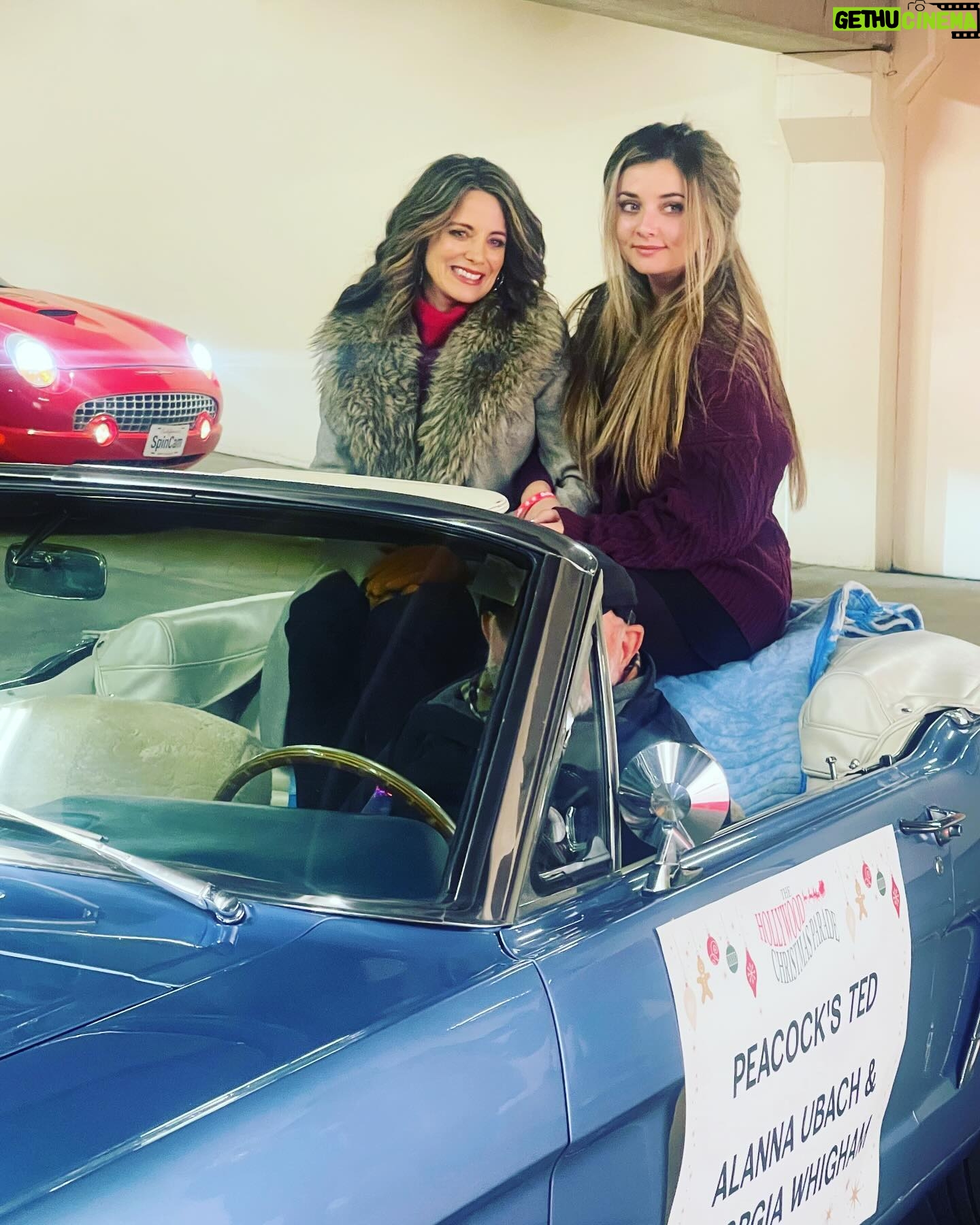 Alanna Ubach - 1K Likes - OH WHAT FUN IT IS TO BE IN THE HOLLYWOOD 🎄🎅🤶 PARADE! @ #tedonpeacock @peacocktvusa @universalpictures GLAM BY @abhairmakeup @giorgia_whigham Queen highlights by @aaronblackburnhair Haircut by @dear_shears 💄💋