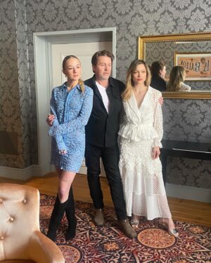 Alba August Instagram - Finally all gathered again for Stockholm premiere of @stockholmbloodbathfilm 🏹❤️