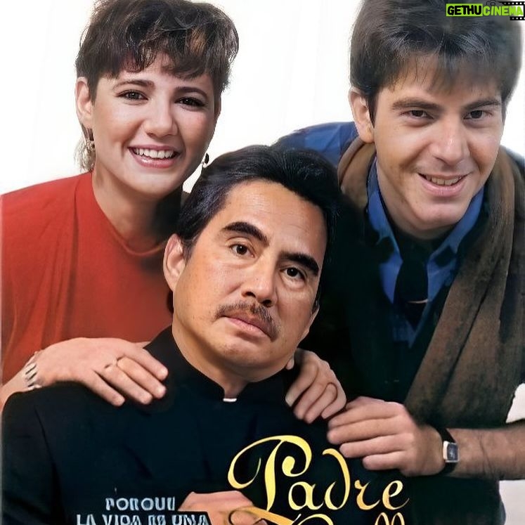 Alejandra Avalos - 335 Likes - Hoy mi querido Ernesto Gómez Cruz ha partido .... Nuestro querido Padre Gallo, quien fuera uno de los mĆ”s admirados y queridos actores con quienes he trabajado, Ćcono del Cine Mexicano, hermoso compaƱero y Maestro de quien aprendĆ el goce de crear un personaje y disfrutarlo dejando huella imborrable ! En Paz descanse Mi querido amigo .... mĆ”s sentido pĆ©same a toda la Familia, amigos y compaƱeros que tuvimos el honor de trabajar con Ć©l !