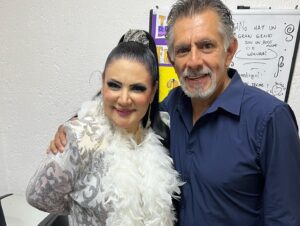 Alejandra Avalos Instagram - Gracias @twistedbroadwaymx por la invitación especial  a participar con Maybe this time - Cabaret - Tal Vez Ahora  con grandes invitados @pedritosolaps  @victornoriega , #RubénLara, #JulioManino , @alejandraleytv #javieresponda y grandes invitados especiales además del extraordinario público que con sus cariñosos aplausos y vítores que nos acompañaron éste sábado 22 en el @teatrosilviapinal GRACIAS !