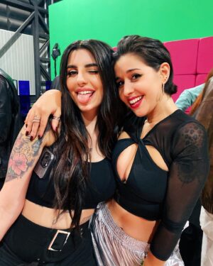 Alejandra Castelló González Instagram - Pues ya estaría…. ACELERAAAAAAAAAAA!!!!! 🔥💖
.
#naiarista #vivalaschonijas #ot2023 #operaciontriunfo 
.
@naiara.ot2023