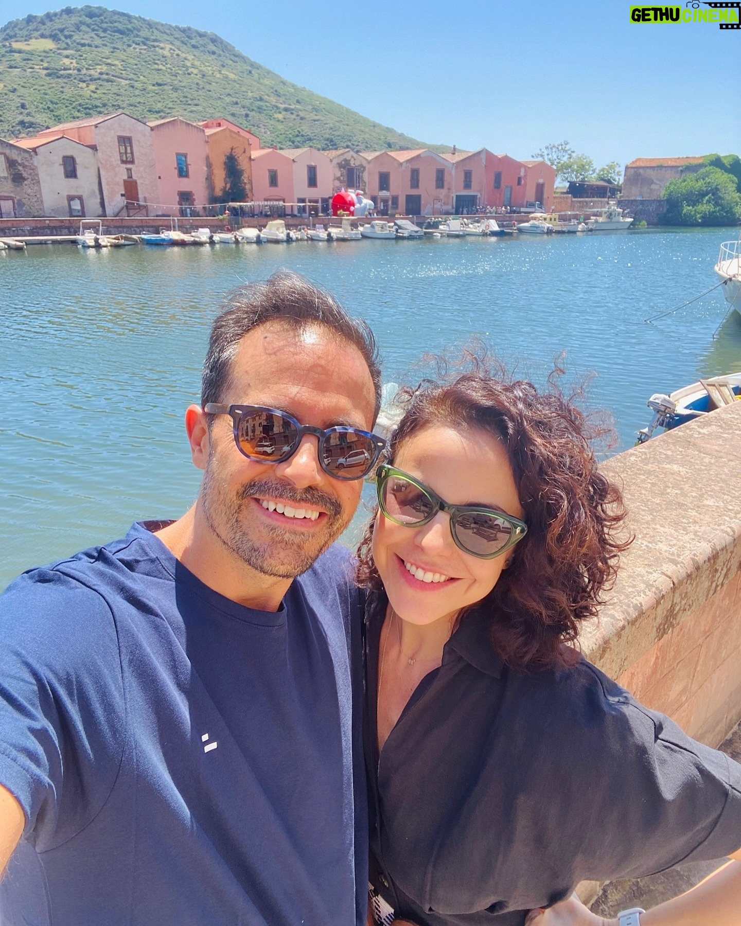 Alejandra Ambrosi Instagram - Cazando amaneceres juntos ☀️ #LunaMielando