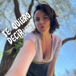 Alejandra Ambrosi Instagram - Un mensajito con amor 💜🤍 ¡desliza!