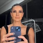 Alejandra Barros Instagram - Ayer fue día de fotos con el mejor equipo!!! Maquillaje @rosamariagarcia_makeup Peinado @anlle11 Coordinación @leocastanuela GRACIAS!!!! Es un gusto trabajar con ustedes!!!! @jerryml1