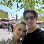 Alejandra Barros Instagram - Hoy si caminamos todo el día! @luisma.peralta pero valió la pena! #NY #newyork 🍎
