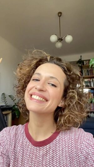 Aleksandra Hamkało Instagram - Już jutro event L’Oreal Paris w Domu Braci Jabłkowskich „To nie magia, to nauka”. 
Na rolce mój pierwszy w życiu mejkapowy tutorial ;) pokazuję Wam jak robię najprostszy, naturalny makijaż - dokładnie taki jak mam zamiar zrobić jutro :) 
A Wy, jeśli będziecie miały/mieli ochotę możecie wziąć udział w takim samym evencie już 1-ego czerwca!
Event jest otwarty w godzinach 10-19 i odbywa się w Domu Braci Jabłkowskich. 
Na evencie będziecie mogły / mogli skorzystać z konsultacji z ekspertami, warsztatów makijażowych, poznac nowości marki oraz przetestować sztuczną skórę. 
Serdecznie zapraszam Was do tego Laboratorium @lorealparis ;)Już jutro event L’Oreal Paris w Domu Braci Jabłkowskich „To nie magia, to nauka”. 
Na rolce mój pierwszy w życiu mejkapowy tutorial ;) pokazuję Wam jak robię najprostszy, naturalny makijaż - dokładnie taki jak mam zamiar zrobić jutro :) 
A Wy, jeśli będziecie miały/mieli ochotę możecie wziąć udział w takim samym evencie już 1-ego czerwca!
Event jest otwarty w godzinach 10-19 i odbywa się w Domu Braci Jabłkowskich. 
Na evencie będziecie mogły / mogli skorzystać z konsultacji z ekspertami, warsztatów makijażowych, poznac nowości marki oraz przetestować sztuczną skórę. 
Serdecznie zapraszam Was do tego Laboratorium @lorealparis ;)

#toniemagiatonauka #haircare #bondrepair #skincare #lorealclinical #makeup #truematch #bezefektumaski #wspolpracaplatna