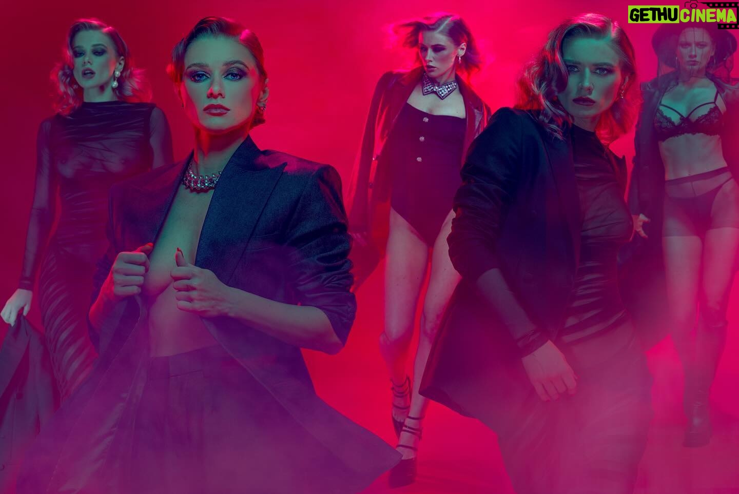 Alena Savostikova Instagram - In a world of roaring 20s and shadows of the past, every look tells a story. From the streets of Birmingham to the heights of glamour, each persona speaks of power, mystery, and the fierce spirit of rebellion. By order of the Peaky Blinders, here’s a glimpse into the many faces of style. #PeakyBlinders #Fashion #1920sVibes Muse: @liforsash Stylist: @teamryujishiomitsu @ryujishiomitsu Makeup: @janinadizon Hair: @maraashidahair Team: @edgeoflightstudios @kevincayuca @kaitoumie