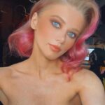 Alena Savostikova Instagram - Она не играла, она прожила всю эту пьесу Так, как смогла. - 💋 ɢʟᴀᴍ ʙʏ @janinadizon & @maraashidahair