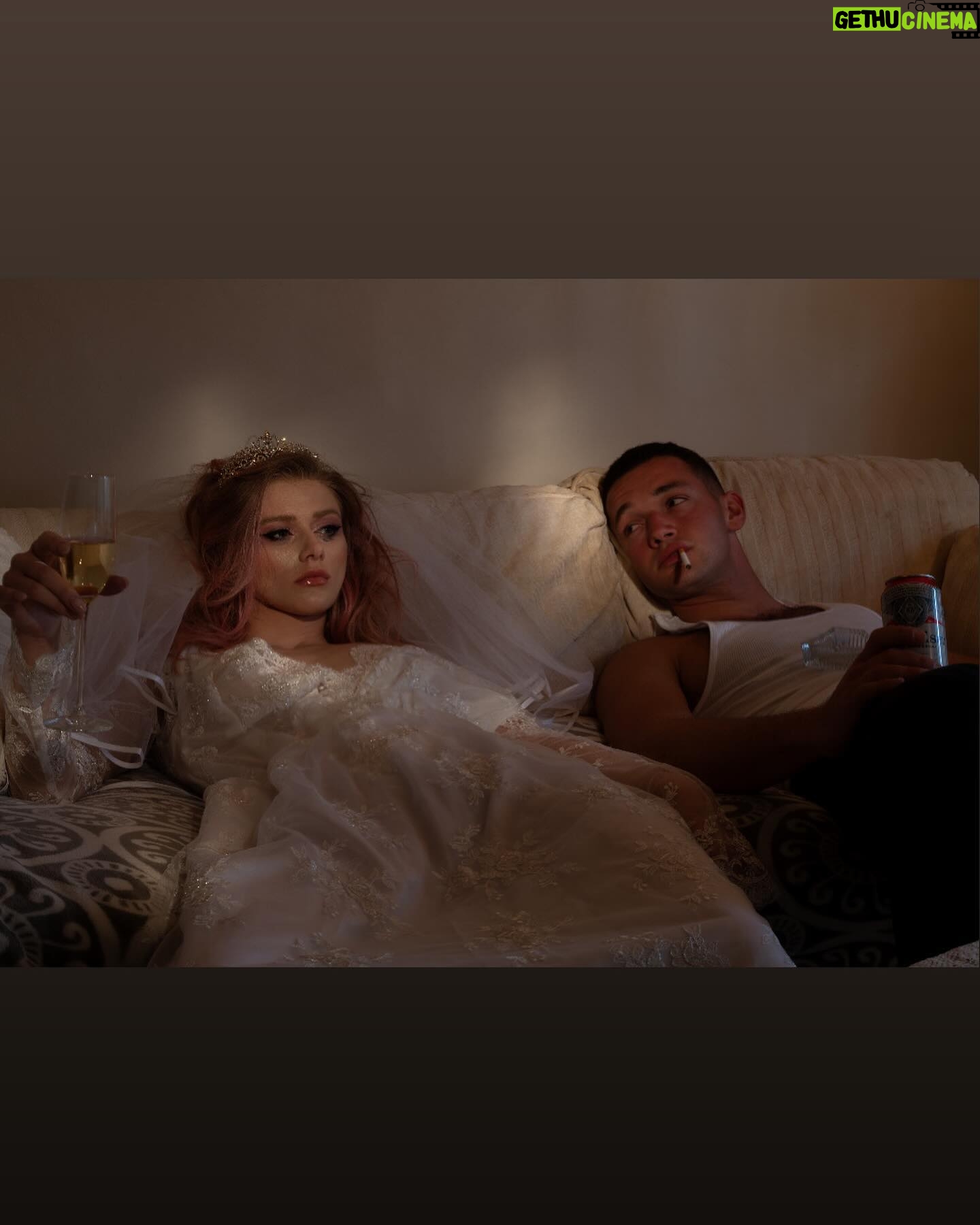 Alena Savostikova Instagram - ʜᴀᴘᴘɪʟʏ ɴᴇᴠᴇʀ ᴀꜰᴛᴇʀ 👰🏼♀️🪡 ᴘᴀʀᴛ ɪ ꜰʀᴏᴍ ᴇᴅɪᴛᴏʀɪᴀʟ ʙʏ @eddiebrakha 50-50 ᴡɪᴛʜ @narley28 ꜱᴛʏʟɪɴɢ ʙʏ @be_akcouture