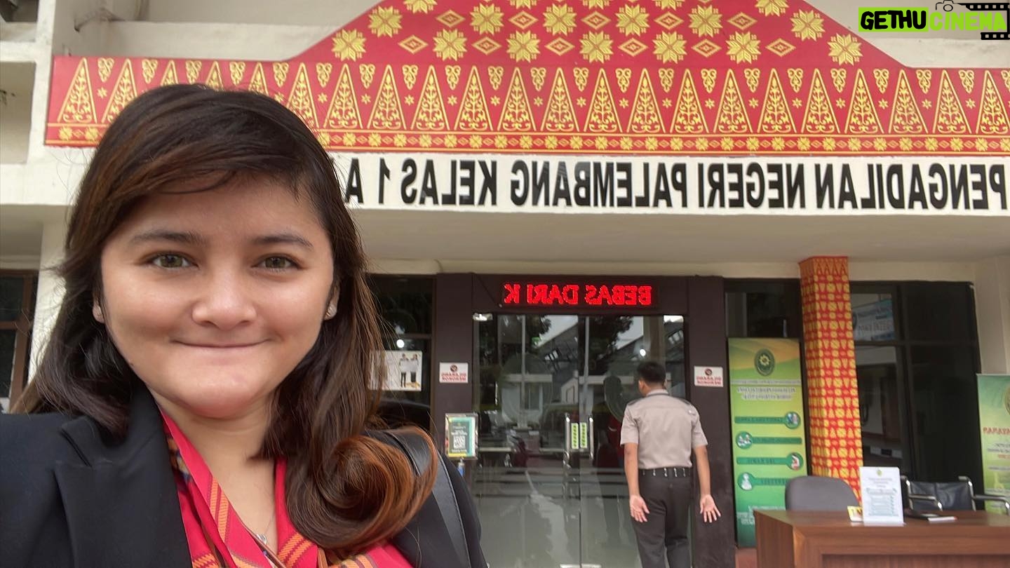 Alenta S. Hombing - 1.2K Likes - Ini belum berakhir ketika kamu kalah, ini berakhir ketika kamu berhenti..ajukan upaya hukum luar biasa ketika kalah dalam tingkat pertama.. Wong Kito Galo ..