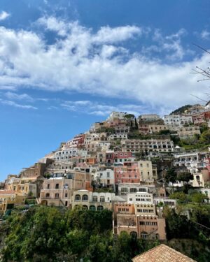 Alex Hook Instagram - Amalfi Coast: where lemons are the size of footballs and winds are category 2