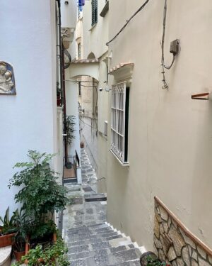 Alex Hook Instagram - Amalfi Coast: where lemons are the size of footballs and winds are category 2