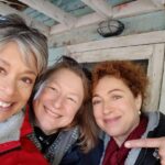 Alex Kingston Instagram - Three bitchn witches!!!!!!!!! @skyone @bad_wolf_tv @adiscoveryofwitchestv @nowtv