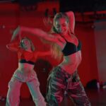 Alexa Blair Robertson Instagram - living my teenage dream every day nowadays!! thank you @davioncoleman__ for such a feel good class🧚🏼‍♀️