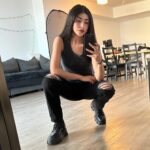 Alexa Mansour Instagram - 🖤