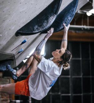 Alexandra Johnson Instagram - Another National Championship in the books. Feeling grateful to be able to continue competing at this level, being as strong as ever, and still having fun doing it. Wish I had a little more gusto left in the tank during boulder finals (in body and mind), and always more fitness for every lead round… Room for gains and improvement never ceases in our sport. It’s what keeps me coming back.

Photos @jonglassberg @thetallbeta 

@marmot @evolv_worldwide @athleticbrewing @hydroflask @tensionclimbing @trangoclimbing @frictionlabs @rhinoskinsolutions @organicclimbing