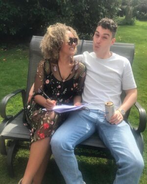 Alexandra Mardell Instagram - Swipe for the before … 

Last spring learning lines at a family BBQ for a selftape 🥰 
@itvxofficial