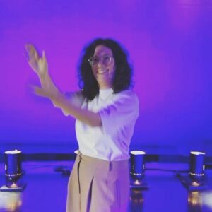 Alexandra Stréliski Instagram - ✨ DOUBLE-PLATINE ✨

Mon petit Inscape (qui a eu 5 ans cette semaine) est maintenant certifié double platine!! C’est complètement fou de recevoir autant d’amour. 🥹 Merci à vous merveilleux public et à mon équipe qui travaille si fort (et si bien) depuis 5 ans. Ça prend tout un village pour élever un bébé. 💜✨

My little Inscape just got certified double-platinum in Canada!! I can’t even begin to conceive so much love. 🥹 So much gratitude to all of you who have adopted this record and to my wonderful team who continue to believe in my music so much. 🫶🏻🫶🏻🫶🏻🫶🏻

Label: @secretcityrecords 
Management: Emmanuelle Girard @ccbeau.co
Mix et recording: @pascalshefteshy 
Partner in crime: @max_navert 
Artwork: Catherine Pelletier @cpelletier27 
Illustration: Elisabeth Gravel @elisabethg_illustration
Mastering: Taylor Deupree