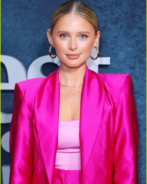 Alexandra Beaton Instagram - Less than 48 in New York for the @netflix premiere of Luckiest Girl Alive. 

It's an honour to be part of any film but this one is special. Watch it in select cinemas now and on Netflix October 7th, 2022. #LuckiestGirlAlive