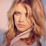 Alexandra Dinu Instagram –
