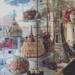 Alexandra Dinu Instagram - Good cakes are all the sweeter when shared with good friends.💙 @christianstan @lemervetty #beverlyhills #bestmerengueintown