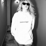 Alexandra Dinu Instagram - The more I learn color the more I love black and white . . . #alexandradinu #blackandwhite #photographylovers