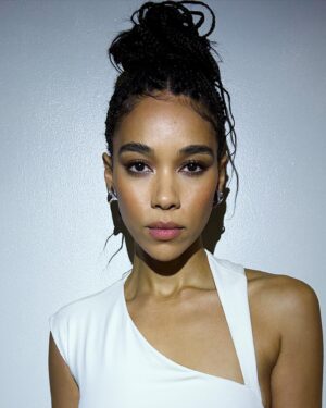 Alexandra Shipp Instagram - /ˈpou(ə)r/

the capacity or ability to direct or influence the behavior of others or the course of events

A WOMAN
standing in her grace 
taking in what was told we couldn’t embrace
conquering every hurdle we face 
the fruits of our labor generations will taste
standing together leaving love in our wake
women of power women not afraid to take 

thank you @elleusa and @ralphlauren for bringing together such a beautiful and powerful room of incredible humans 

it was inspiring, it was empowering, it was loving… 

I’m in awe of all of these women. 

👗 @ralphlauren X @mandelkorn 
💄 @danadelaney