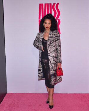 Alexandra Shipp Instagram - /au·​di·​ble/

loud enough to be heard; able to be heard

love
so good you can taste it
so intense you can feel it 
so real you can see it
it’s mine
it’s yours
i savor every second
every drop

Loved celebrating #LoveOutLoud #MissDior with @diorbeauty and the @dior fambam 🌸

💄 @babskymakeup 
💇🏽‍♀️ @mitchellcantrellbeauty 
👗 @dior