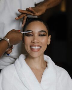 Alexandra Shipp Instagram - Having extreme brow envy rn. InStyle got ready with actress and muse, @alexandrashipppp ahead of the @Dior show in Brooklyn show this week: 