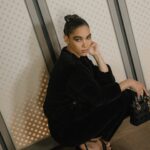 Alexandra Shipp Instagram - Having extreme brow envy rn. InStyle got ready with actress and muse, @alexandrashipppp ahead of the @Dior show in Brooklyn show this week: "I feel elegant in this fit! I would wear this to a dinner or date night for sure. I could see this look giving chic boardroom Barbie!" Get an exclusive look behind-the-scenes from the front row now. 📸: @xxjmitch @diorbeauty #Dior
