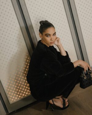 Alexandra Shipp Instagram - Having extreme brow envy rn. InStyle got ready with actress and muse, @alexandrashipppp ahead of the @Dior show in Brooklyn show this week: "I feel elegant in this fit! I would wear this to a dinner or date night for sure.  I could see this look giving chic boardroom Barbie!" 

Get an exclusive look behind-the-scenes from the front row now. 

📸: @xxjmitch @diorbeauty #Dior