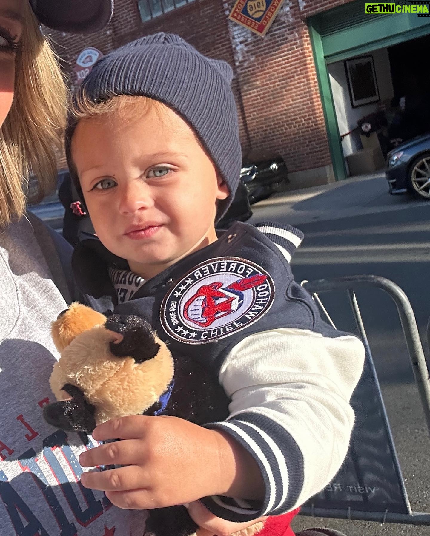 Alexandria DeBerry Instagram - checked 2 new stadiums off our list ⚾️ Fenway ✔️ Progressive field ✔️ love cheering on #46 if you couldn’t tell from the video in the last slide ❤️ @tylerbeede @cleguardians