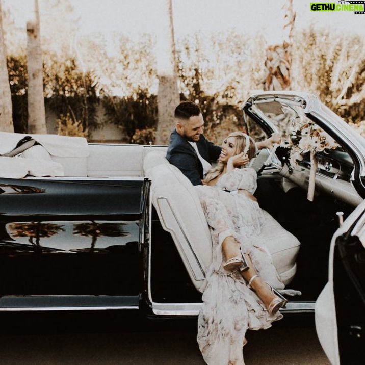 Alexandria DeBerry Instagram - vday may have been last week, but my lvr boy everyday 🫶🏼 ( my Valentine for 10 years now!) @tylerbeede