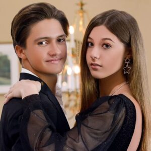 Alexis Arnold Instagram - Are we secret agents, spies, mobsters, werewolves, vampires, shadowhunters, royalty or am I a witch and he's a warlock? Maybe we are just high schoolers on our way to a dance or maybe we are teen assassins?? The possibilities are endless. If you were making a movie, what type of character do these pictures make you think of? It's always fun when you get to work with friends. Thank you @ifmdtv
for the great photos! 

#werewolves #vampires #vampireslayer #007 #gangster #mobster #witches #warlock #teenactor #teenactress #teenager #teenagedrama #highschool #shadowhunters #character