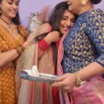 Aleya Ghosh Instagram - I saved this video for your birthday 🤣🤣 Happy birthday my favorite 🎂 Love you soo much 💓 Meet me asap !! Jab roopa paro thi ❣️🥺 @aleya.ghosh #naagmani #paro #dangaltv #birthdaygirl #happybirthdaymylove #24march