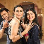 Aleya Ghosh Instagram - WINGS of Hope, Mission and Achievements Happy 300 team!! ❤️❤️ #IshqKiDastaanNaagmani #nagmani #paro #DevRupa #paromohini