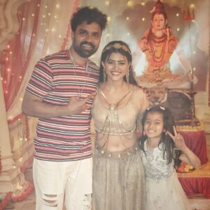 Aleya Ghosh Instagram - Say cheesseeeeeee!☺️💫

#IshqKiDastaanNaagmani #nagmani #dangaltv #DangalPlay #parobulbul #paro