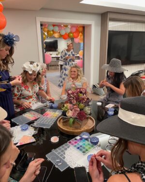 Ali Stroker Instagram - Oh what an amazing Baby Shower Tea Party we had! I felt so loved! Thank you to all these ladies for showing up for me yesterday! A very special thank you to my sis and mom and “the committee” for pulling off this extravaganza! I am so full!!! Love you so much!🤰🚿☕️🎉🎈👯‍♀️
@torymorelli @jodyschleicher @chelsea.stroker.caulder @kellyareilly @allileigh3