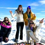Ali Larter Instagram - Galantine’s day with my girls!!! Who needs a stuffy restaurant or pressured romance night? Not me! All I want are my girls, a baguette, cheese, and wine!!! Pack a backpack, flip your skis to make a charcuterie tray, and let the Forever Gold Flow! ✨🍷❤️💋✨20% off with my code FOREVERGAL ✨