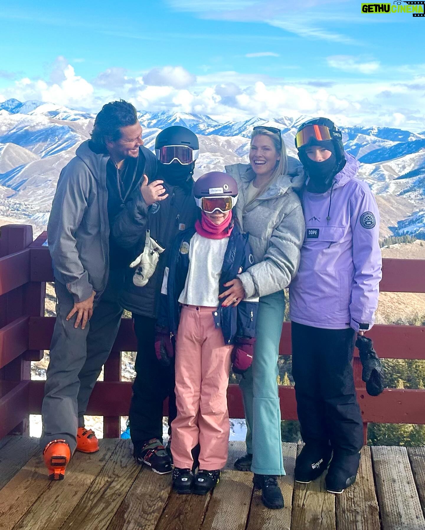 Ali Larter Instagram - I canโt believe on December 20th my baby turned 13!!! This teenager is full of drive and passion for life! He is the best friend to all his boys, tirelessly dedicated to school, a sneaker aficionado, ramen lover, amazing skier and basketball player, my favorite late night reading and movie buddy, and is super cool but has a real sensitive side. I love you, Teddy!!! We are always so proud of you. ๐๐๐ฅณ๐