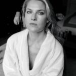 Ali Larter Instagram - The Bare Magazine. Thank you for the profile shot through your artist’s eyes. @tina_turnbow Link in my bio for the latest issue.