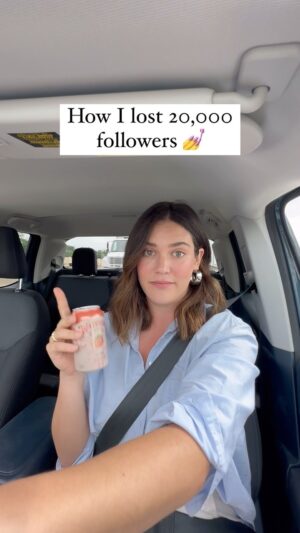 Ali Tate Cutler Instagram - Alignment and loss go hand in hand… 🤷‍♀️ I lost friends when I got clear on my values; I lost jobs when I decided what I would no longer sell my soul for; I lost followers when I decided I would stop people pleasing my audience…

And I gained WAY more. 

Comment SPEAK to receive your free throat chakra masterclass 🗣️

#alignment #viral #loss