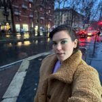 Ali Tate Cutler Instagram - Drop a 🔥 if this lands. Some people will say frequency and resonance are pseudoscience. And while yes, we’re just at the beginning of measuring this stuff with men in white coats, there are many studies on emotional resonance. When we’re in a high ↗️ resonance, things tend to go get good (if that’s an anecdotal measurement) and when we’re low ↘️ things feel hard. According to the SPANE scale, authenticity (self love believing what you are saying) is 400 x times the resonance of love 💕 So when you… Withhold your true beliefs and thoughts ❌ Say yes when you mean no ❌ Placate others by saying what you think they want to hear ❌ You are in a lower resonance of manipulation and deceit. Most people pleasers don’t even know this because they have good hearts and are just trying to get their needs met…. ❤️ Unfortunately this is at a high cost.