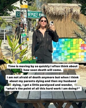 Ali Tate Cutler Instagram - My fingers are SHAKING typing this knowing I am going to post this.

But truth and authenticity go hand and hand and if I am mentoring women on being their magnetic self, I better start practicing this work in a chop wood, carry water kind of way.

This is post 1 of posting every day for a month so I can fall back in love with this app and create a space for all of the contrarian women out there.
