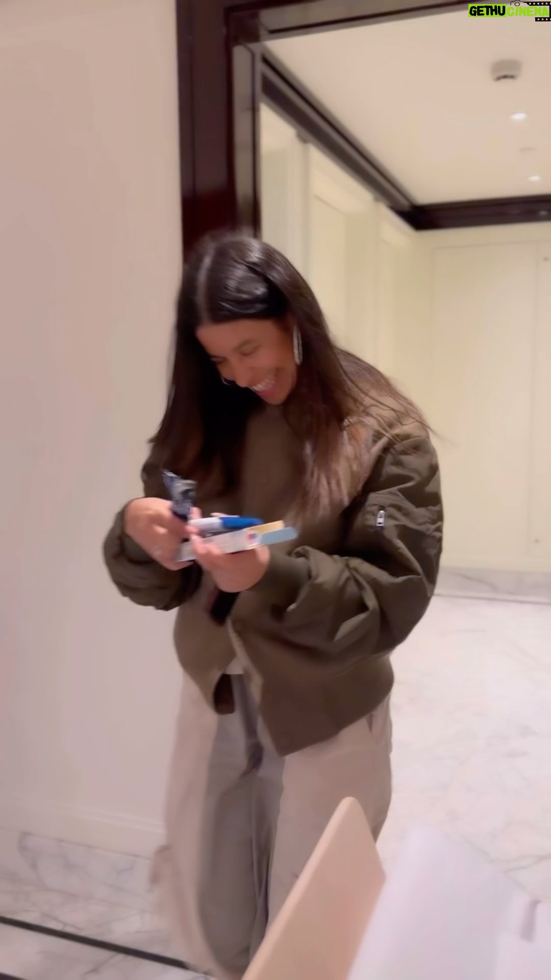 Alia Chergui - 55.5K Likes - Mon annƩe 2023 en 30 secondes
Beaucoup de rires, beaucoup de larmes et la naissance de lāĆŖtre le plus important Ć nos yeux
Mon ange š¼
Je nous souhaite Ć tous dāavoir une merveilleuse annĆ©e 2024 š«¶