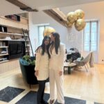Alia Chergui Instagram - HAPPY BIRTHDAY TO « Nous » 🎂🎉 On a eu tellement de surprises que jamais on aurait imaginé une seconde qu’on allait nous refaire un anniversaire surprise avec @ely_gypset 💗 Un grand Merci @lyndanh09 pour toutes ces surprises que tu nous as organisées, c’était incroyable, on s’y attendait tellement pas 😄 Merci a vous les filles pour votre bonne humeur, vos cadeaux et surtout votre présence 🤍 @floracoquerel @emiliehigle @evacolas @malikamenard14 @vaimalama @latifa_lake @coralineball @histoiredekate Farida @alexandra_zimny Je vous souhaite à tous d’avoir des amies extraordinaires comme les miens 🤍 @tableauxparis @impressiongourmande @maisonfleursfabre @hoteldepourtales #birthdaygirl