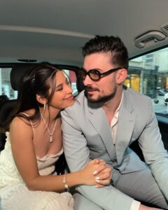 Alia Chergui Instagram - J’ai retrouvé ça dans mon album 🖤 @alisunaoff 3