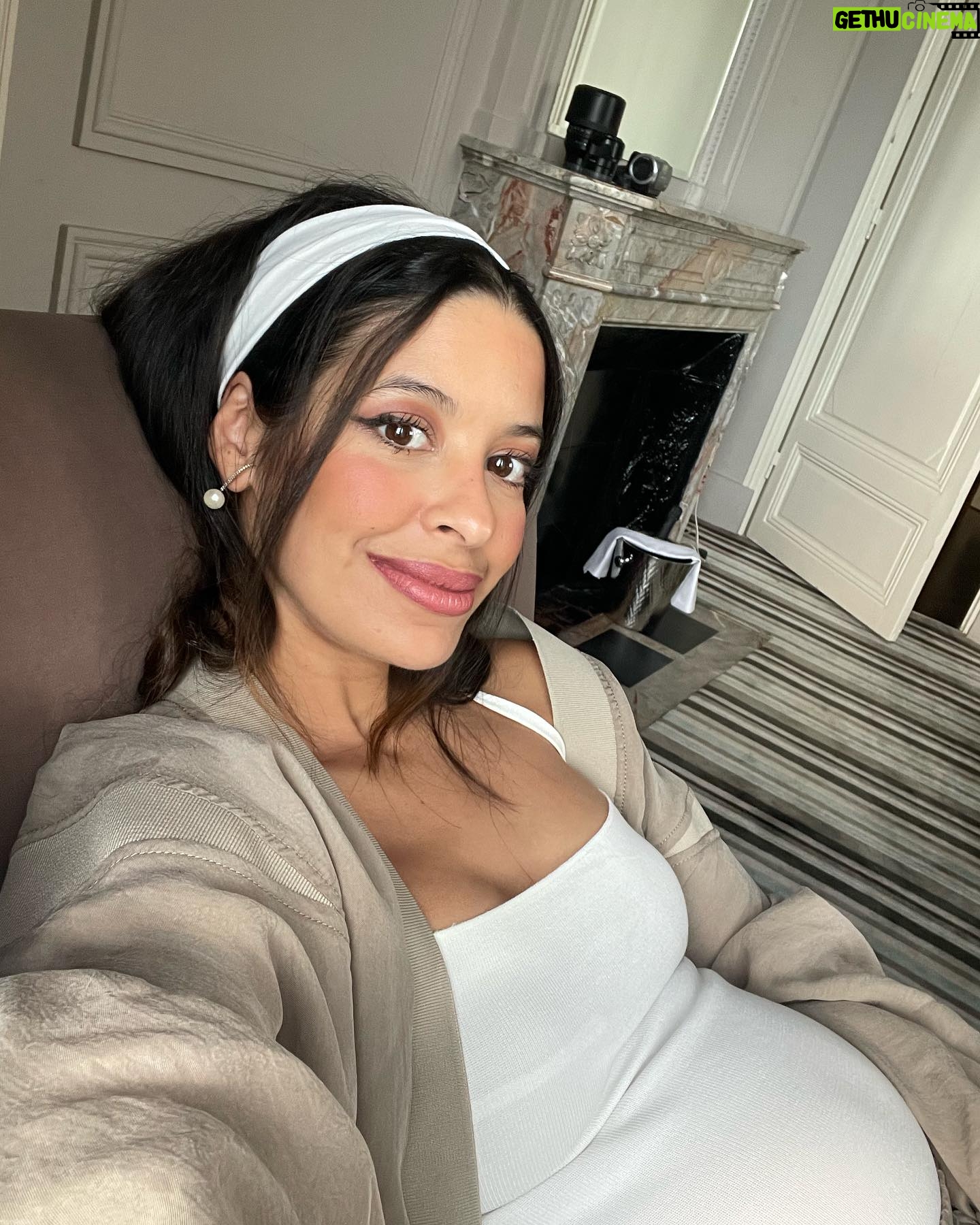 Alia Chergui Instagram - Souvenirs de ma grossesses Ça fait 1 an presque jour pour jour que tu es arrivé dans ma vie 🤍
