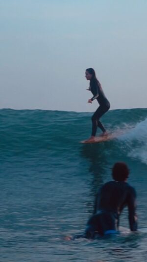 Alice David Instagram - Doux comme du amlou. 
Fav vague on fav track. 

📹 @fromaseaview 
📀 @november_ultra
👌🏻 @fake.nose.surfclub