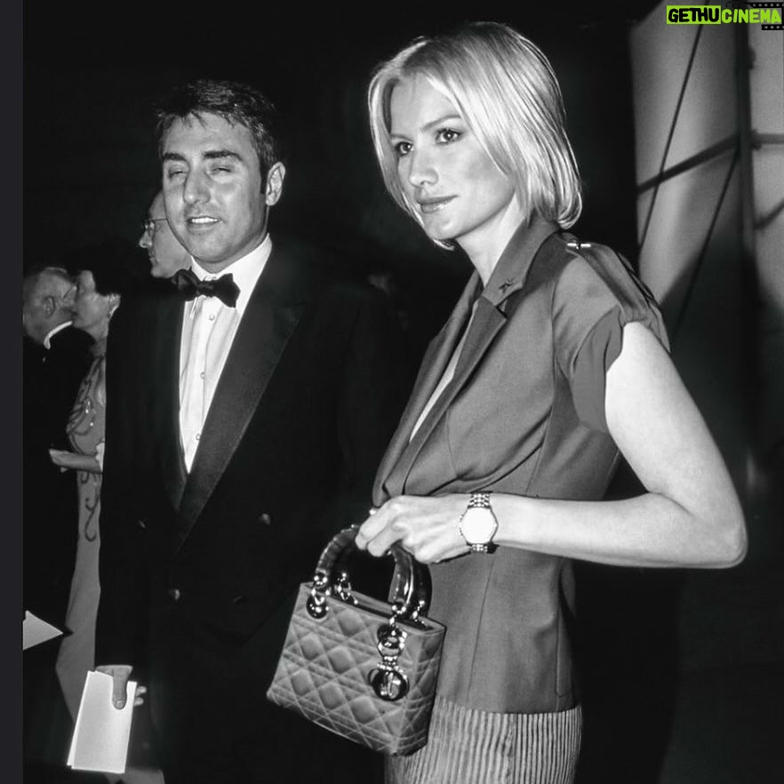 Alice Evans - 2.1K Likes - 90s Dior - in the 90's! ( I feel seen) Or as my 14 year old calls it 'Medieval Times' Really sorry @schmitt_officiel for posting one where your eyes are closed but you still look very handsome!
#dior
#1990s
#cannesredcarpet
#AxelSchmitt